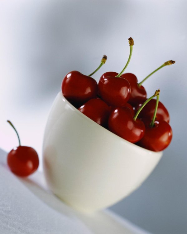 красивая вишня