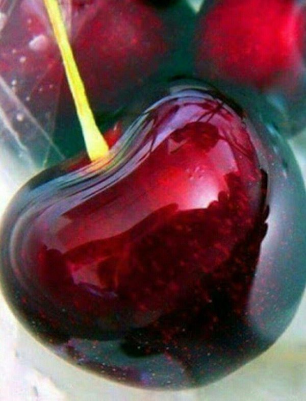 сочная вишня