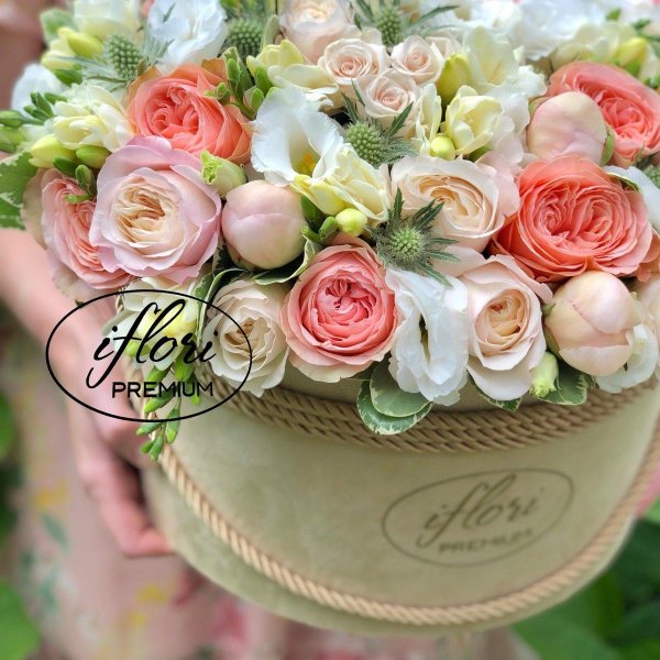 цветы в коробке