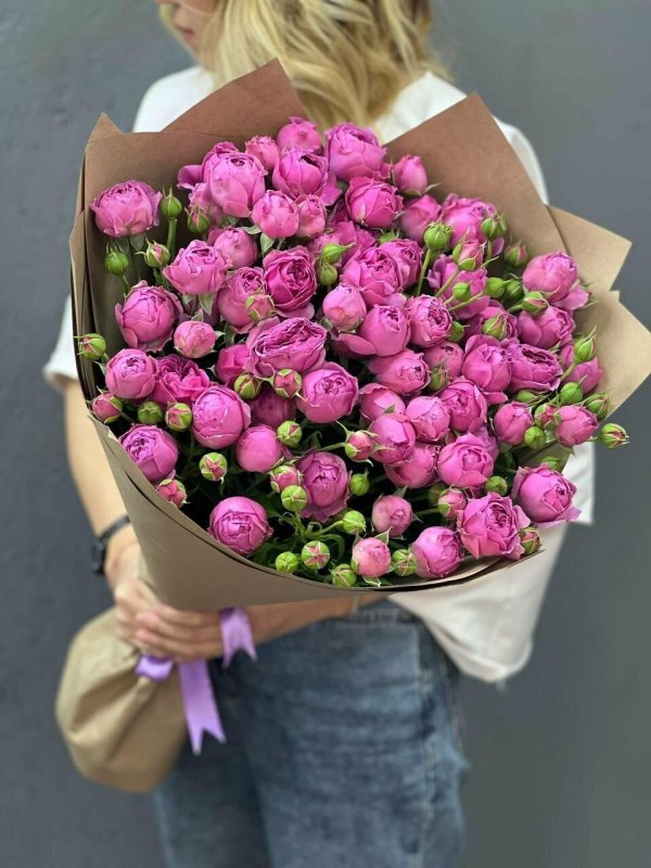 кустовая роза мисти баблс