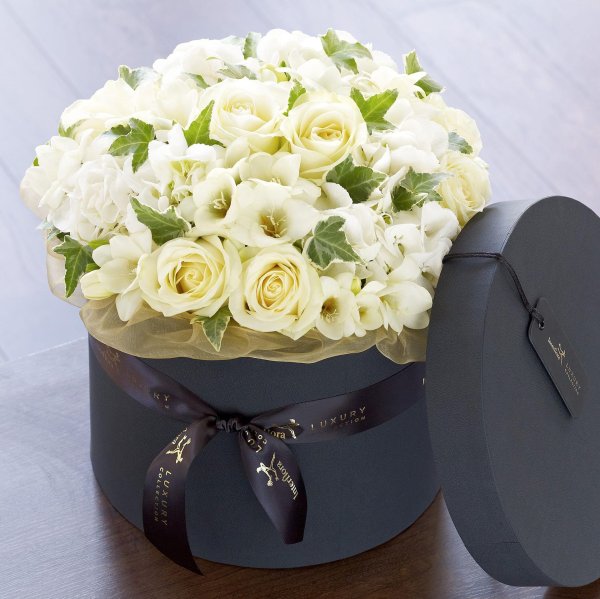 цветы в коробке