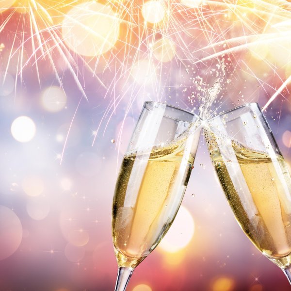 фужер с шампанским