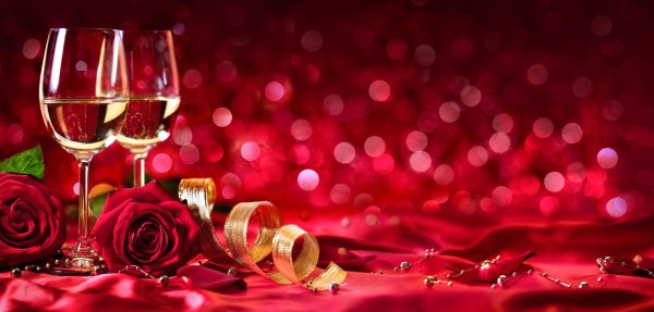 шампанское красные розы