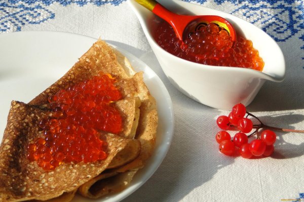 блин с икрой