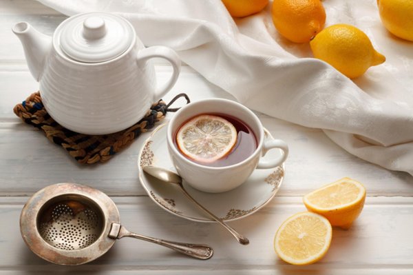 tea with lemon