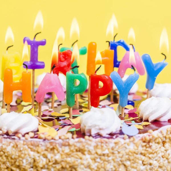 торт со свечами