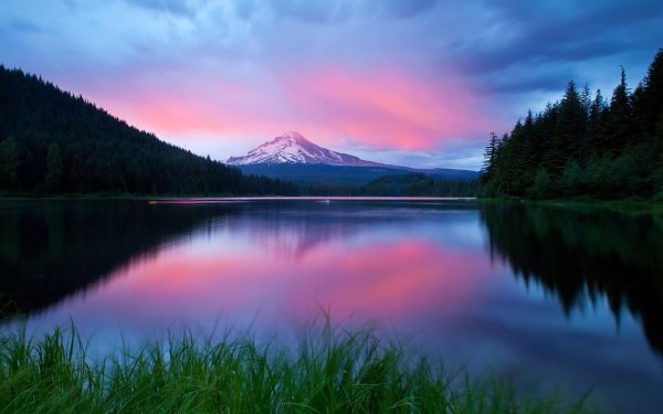 горы в закате