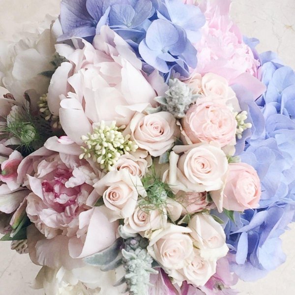 нежные букеты цветов