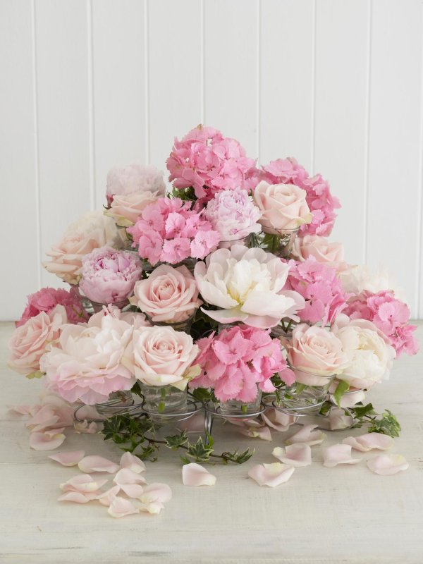 нежная цветочная композиция