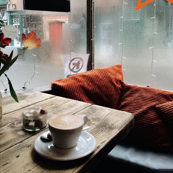 уютная кофейня