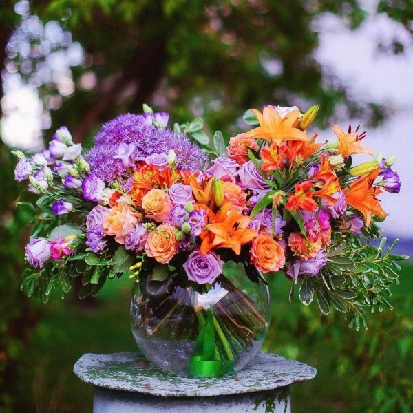 яркие букеты