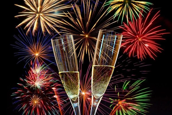 бокал с шампанским