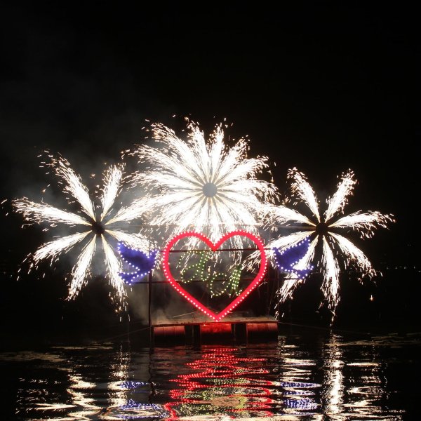 фестиваль фейерверков серебряная ладья