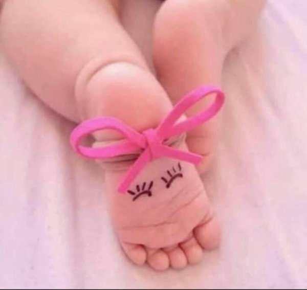 ножки новорожденных