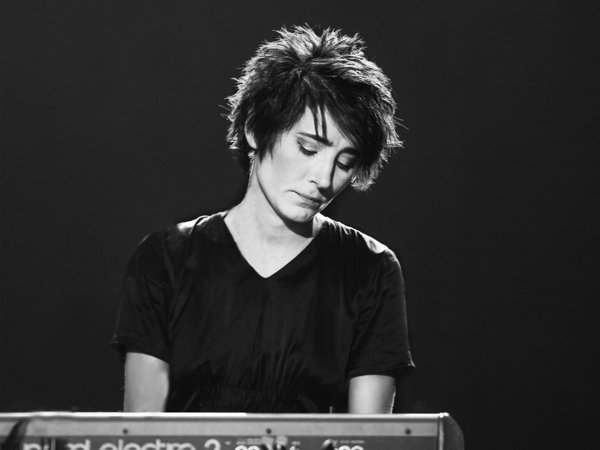 земфира постер