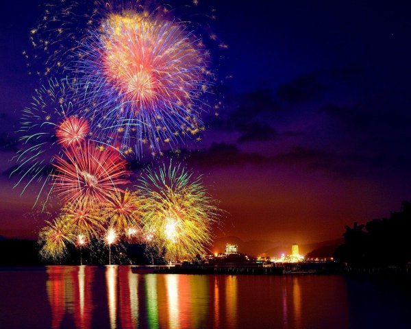 Салют с днем рождения мигающие