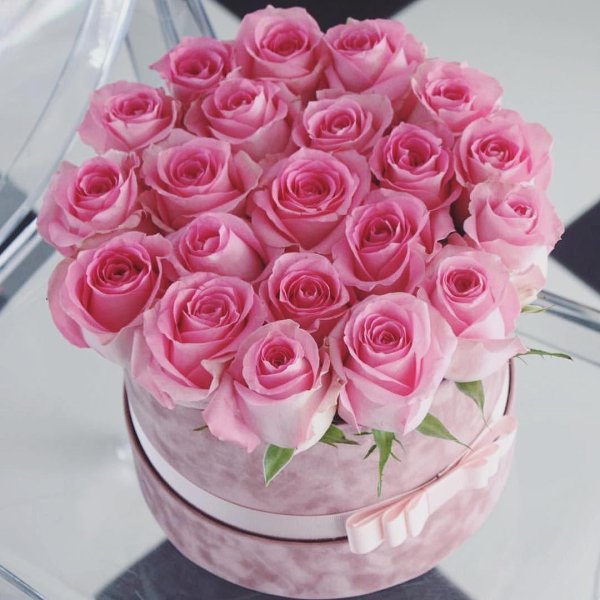 шикарные цветы в коробках