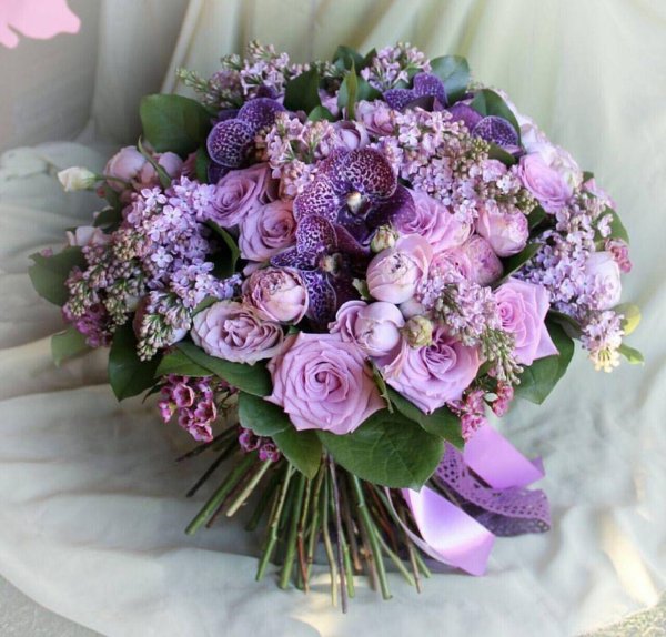 свадебный букет лимониум