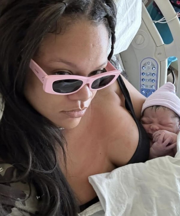 октомама надя сулейман