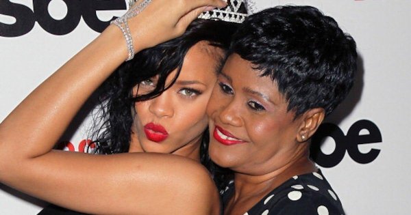 моника брэйтвэйт