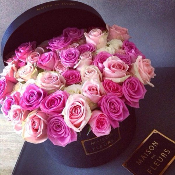 шикарные букеты в коробках