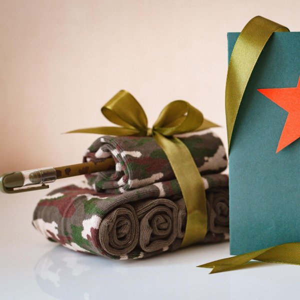 подарок мужчине 23 февраля