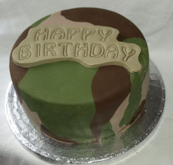 На 23 февраля для торта