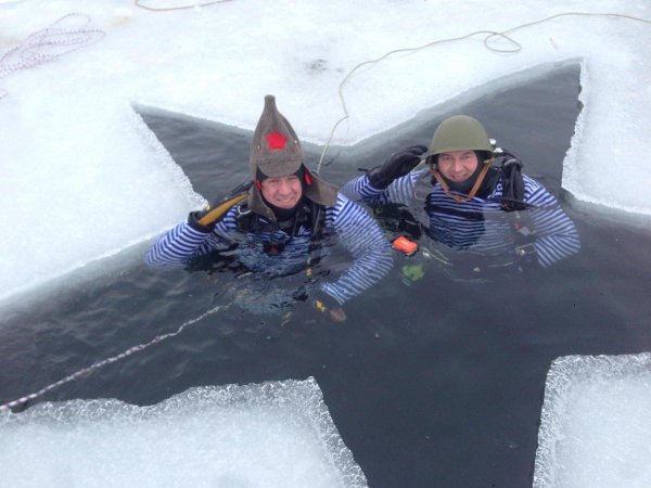 23 февраля подводнику