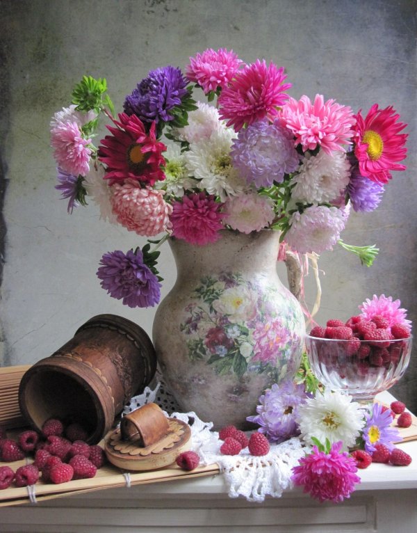 осенний букет астры георгины