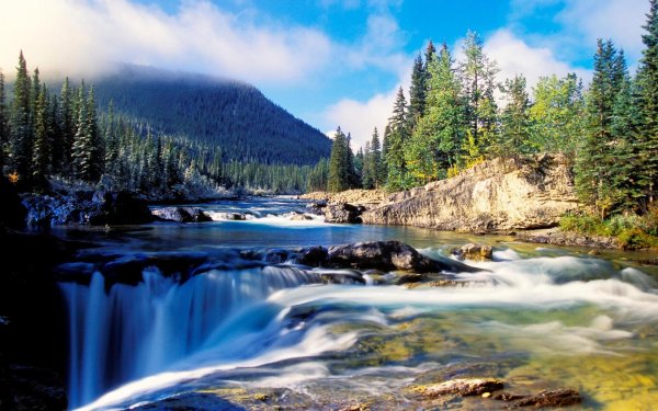 горная река