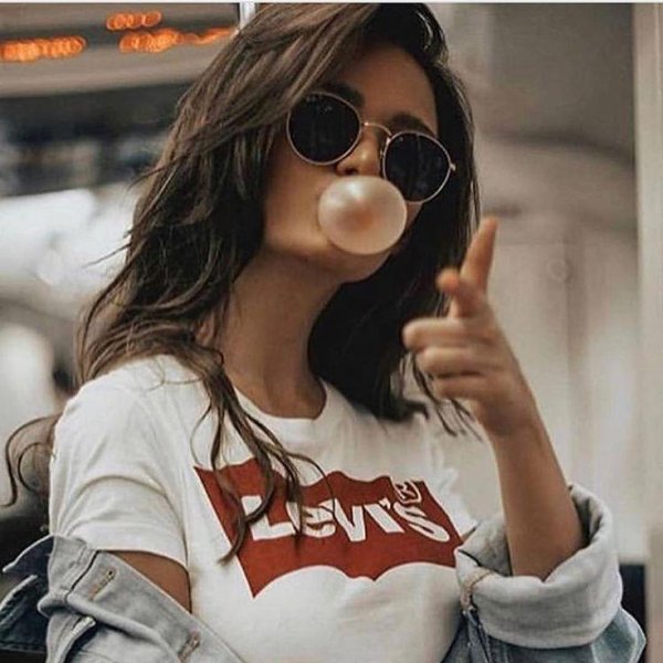 женщина которая