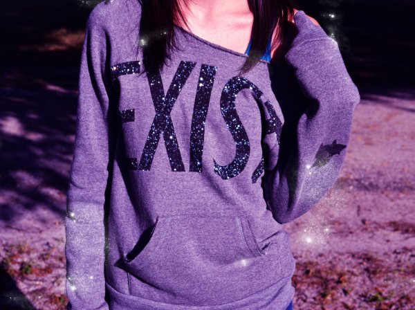 кофта фиолетовая