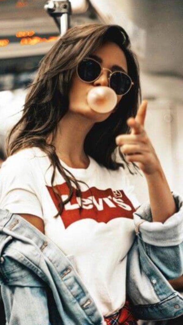 женщина которая