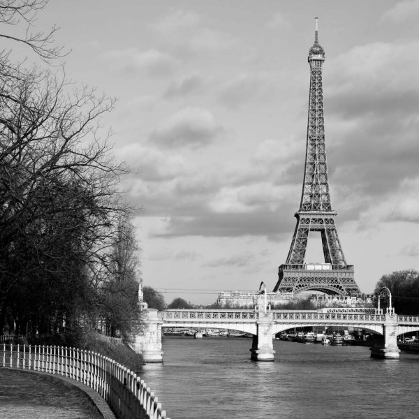 эйфелева башня франция