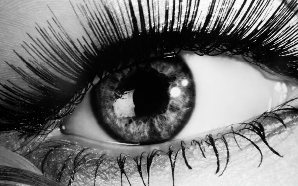 глаза красивые