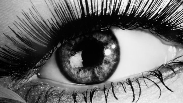 глаза красивые