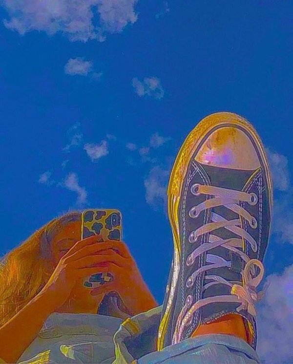 желтые конверсы эстетика