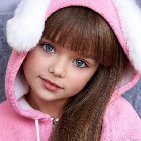 девочка красивая