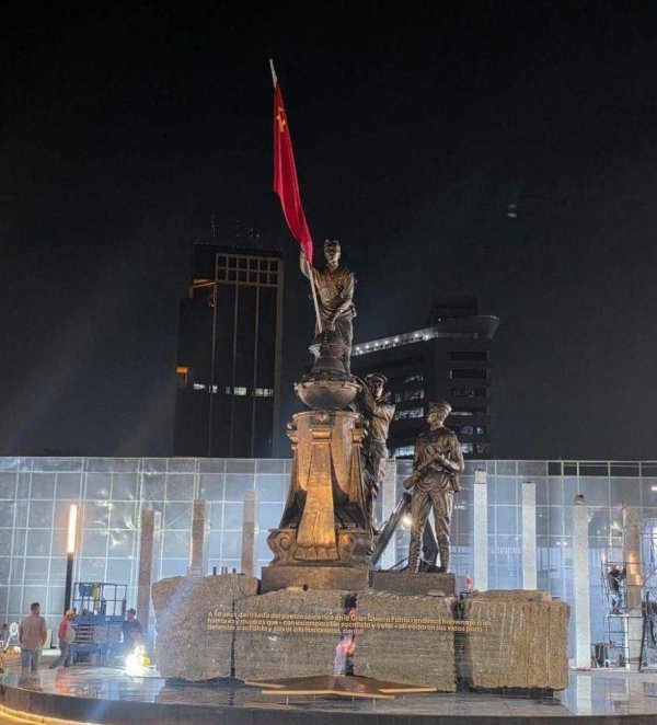 памятники солдатам