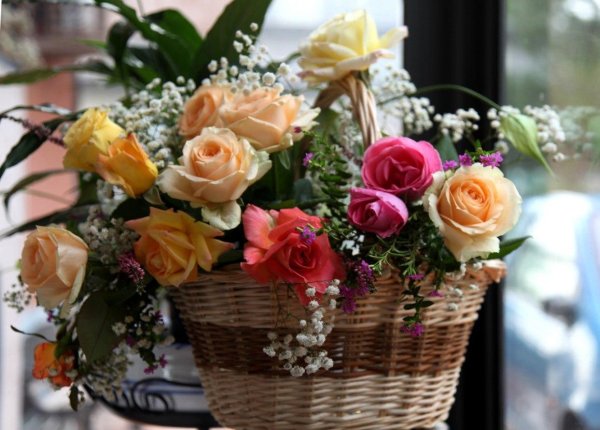 шикарная корзина цветов