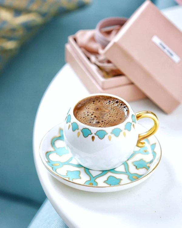 красивые кофейные чашки