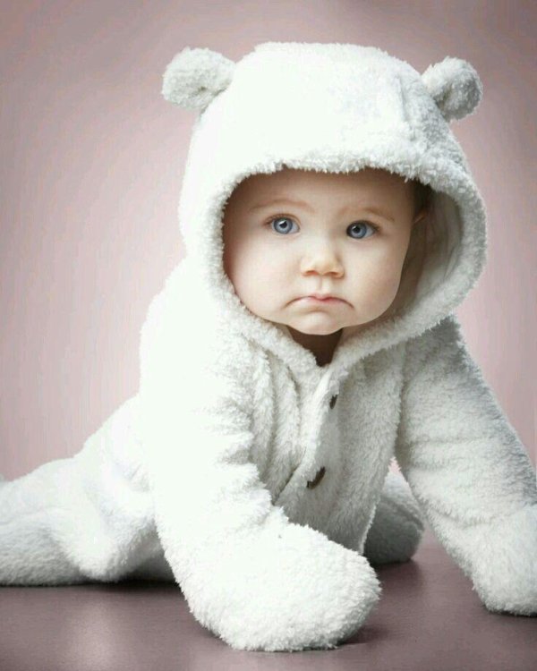 дети в костюмах