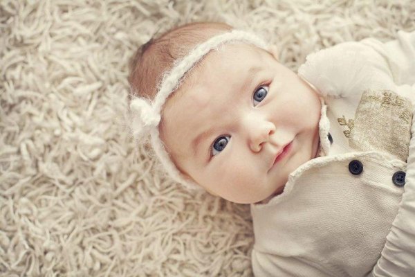 красивые младенцы