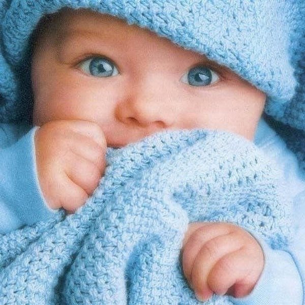 дети с голубыми глазами