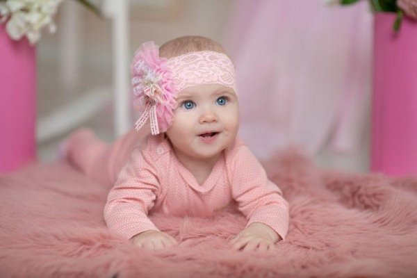 красивые новорожденные девочки