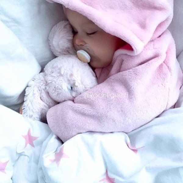 малыш милый