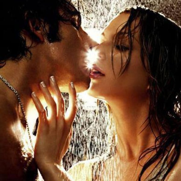 нежные поцелуи