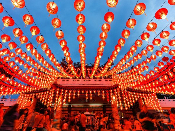 фестиваль фонарей в китае