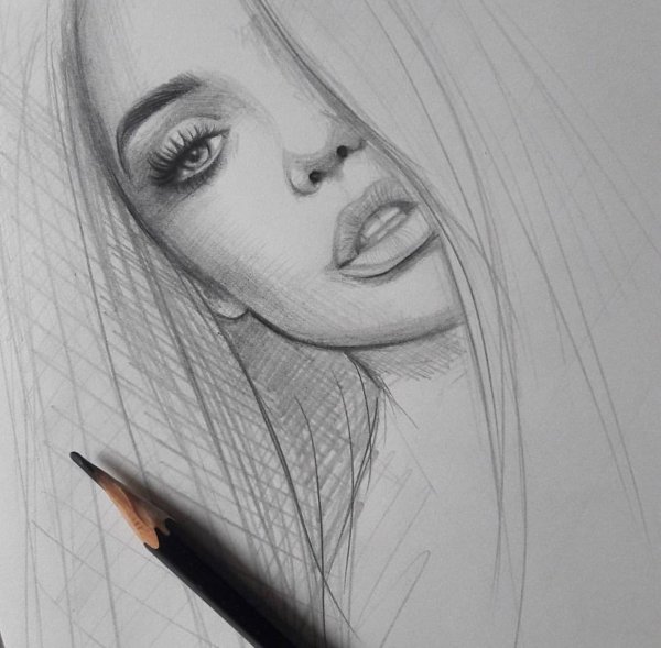 девушка карандашом