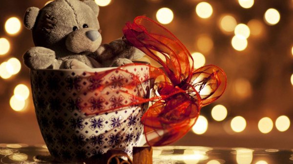 плюшевая мишка